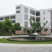 蘇州港大思培科技職業學院