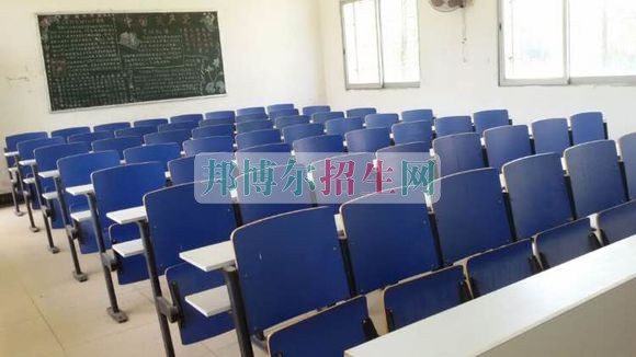湖南工商職業(yè)學院是幾專