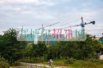 四川省建筑技工學(xué)校2016年報名條件、招生對象