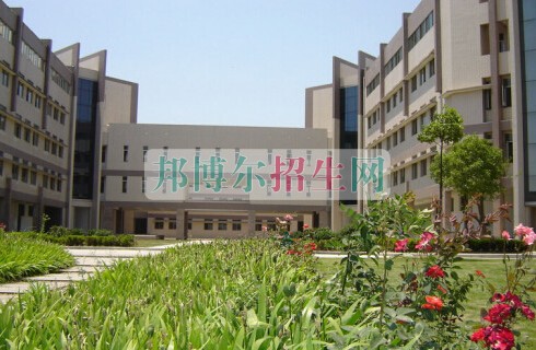 安徽醫(yī)學高等專科學校