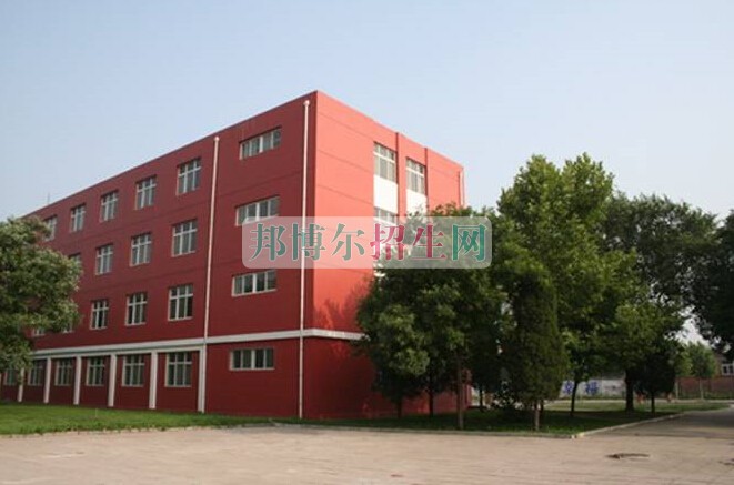 北京經濟管理職業學院是幾專