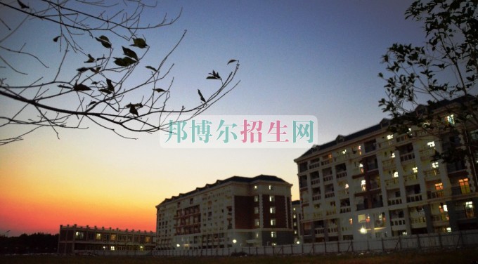 上海中僑職業技術學院2016年招生簡章
