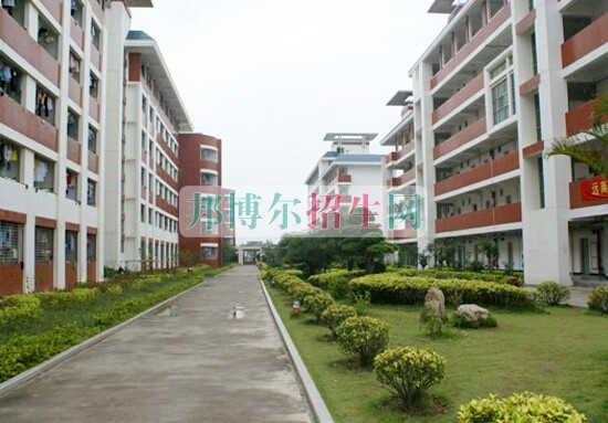 泉州醫學高等?？茖W校