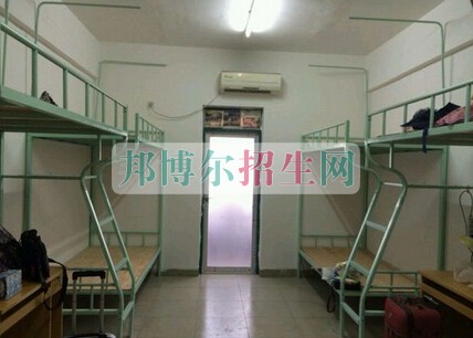 益陽醫學高等專科學校