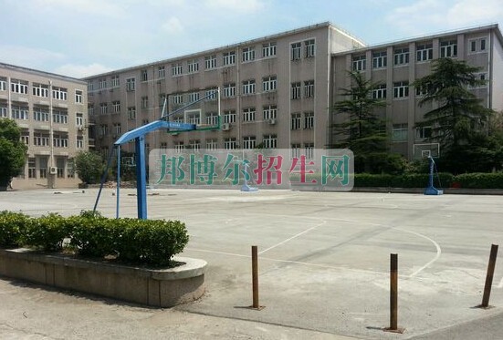 上海醫(yī)療器械高等專科學(xué)校