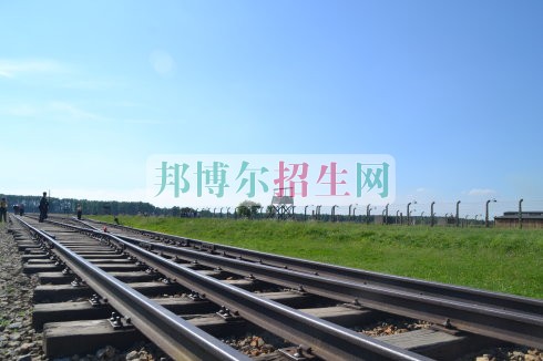 初中畢業讀鐵路專業