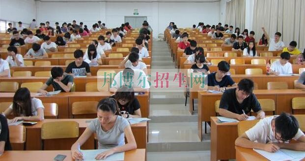中專畢業后怎么升大專