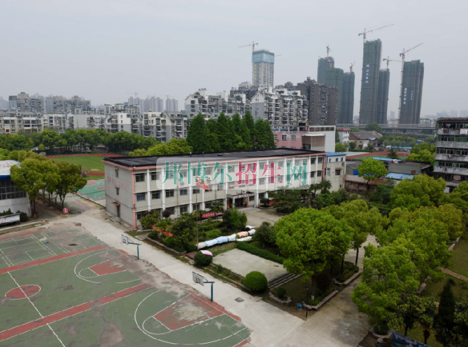 武漢科技職業學院招生辦聯系電話