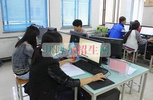 計算機網(wǎng)絡技術讀幾年
