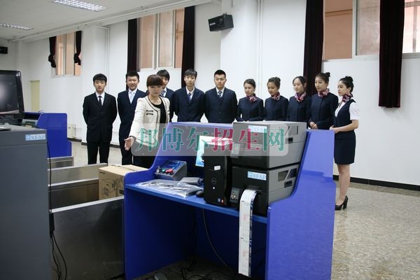 100分能上民航商務嗎