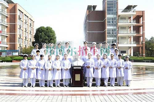 初中畢業可以去學高級護理嗎
