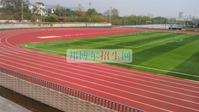 高中好還是職業學校好