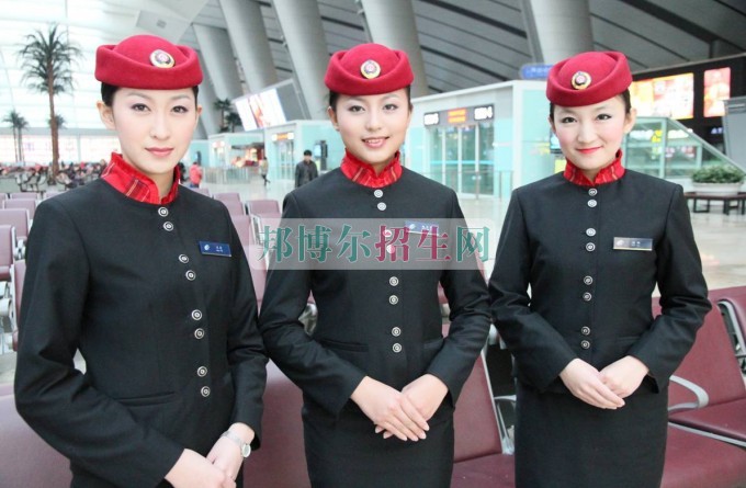 成都女生讀高鐵乘務怎么樣