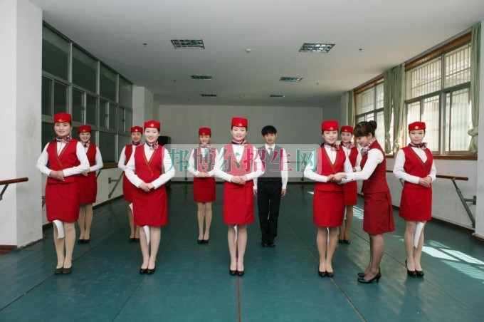 成都空中乘務學校有哪些