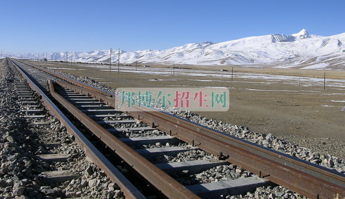 成都設有鐵道運輸的公辦大專學校