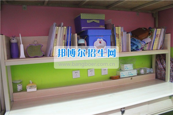 成都希望幼師學校是責任？更是一種愛！