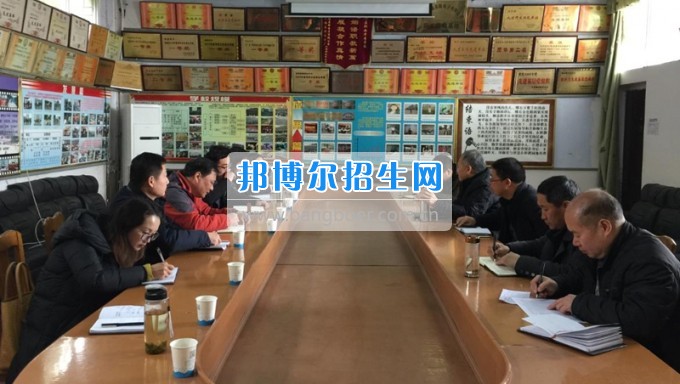四川省樂山市第一職業高級中學對口高考班教師外出考察學習