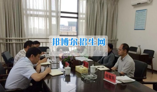 貴州警察學院來貴州商業高等?？茖W校參觀交流