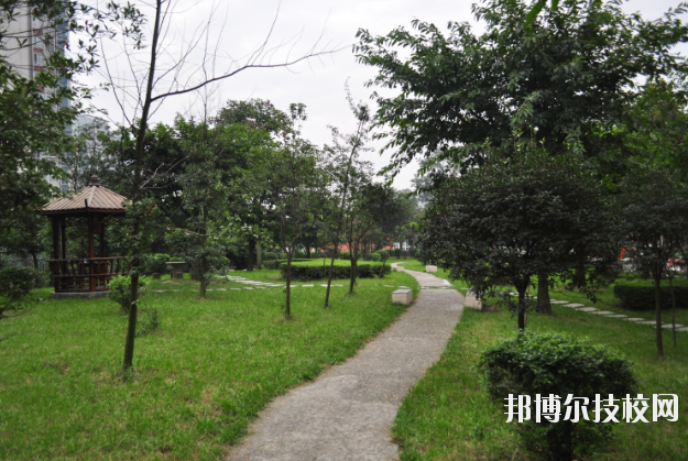 成都市洞子口職業高級中學校