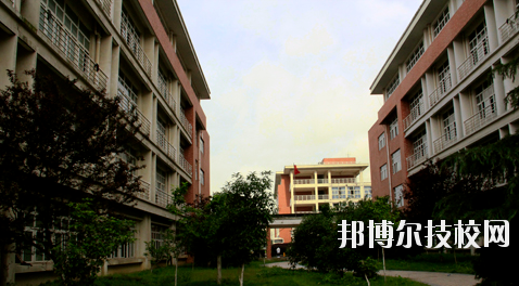 江西省醫藥學校5