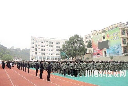 重慶統(tǒng)景職業(yè)中學怎么樣、好不好
