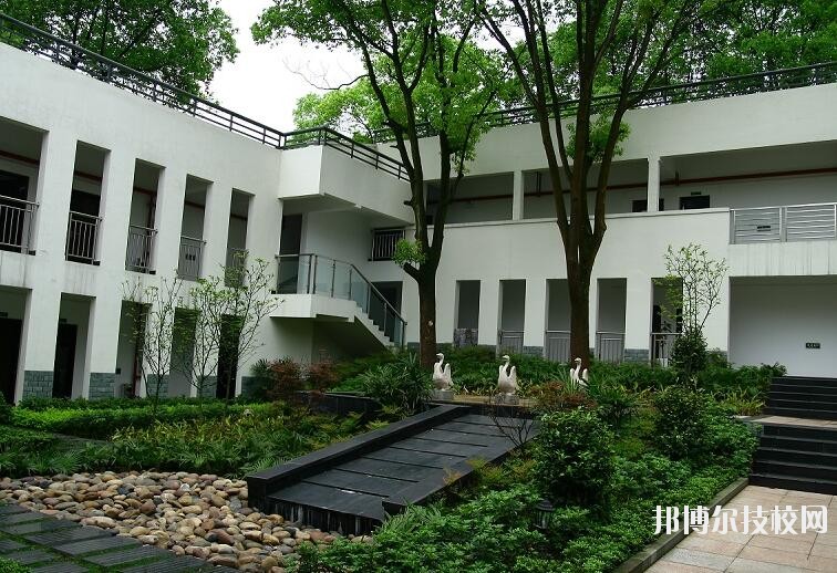 中國人民解放軍總參謀部信息化部直屬工廠職業(yè)技術(shù)學(xué)校怎么樣、好不好