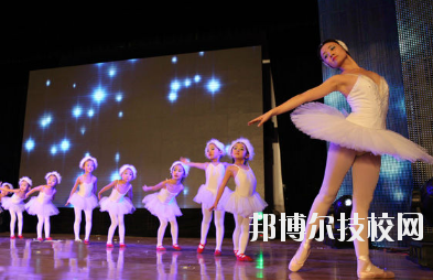 蘭州女子中等專業學校網站網址