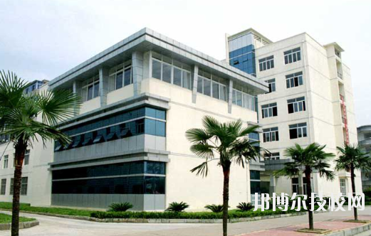 江西化學工業技工學校怎么樣、好不好