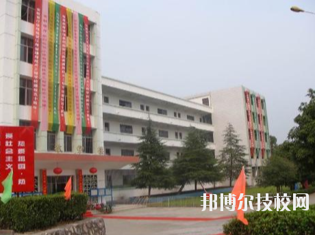 江西通用技術工程學校2020年報名條件、招生要求、招生對象