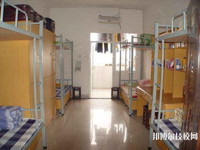 寧強縣職業高級中學2020年宿舍條件