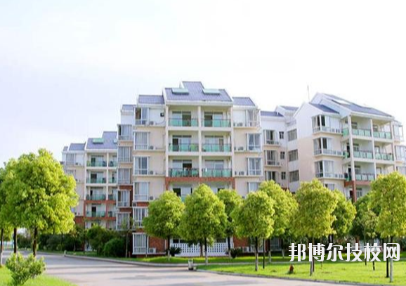 贛州華堅科技職業學校網站網址