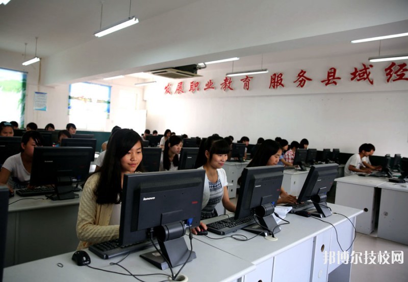 白河縣職業教育中心2020年招生辦聯系電話
