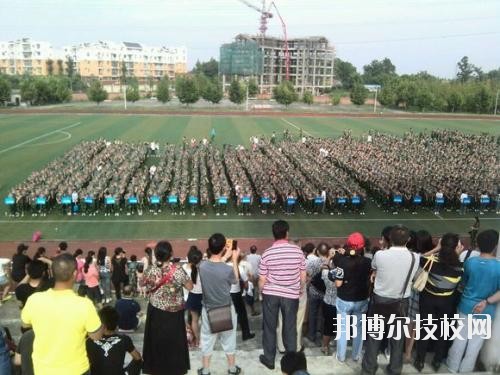 成都華夏衛校2020年報名條件、招生要求、招生對象