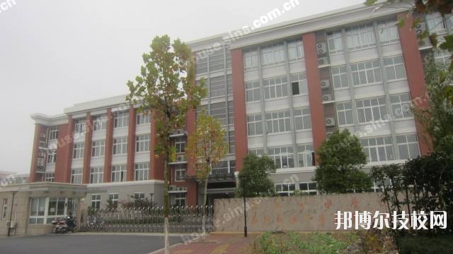 嘉興秀水中等專業學校2020年招生辦聯系電話