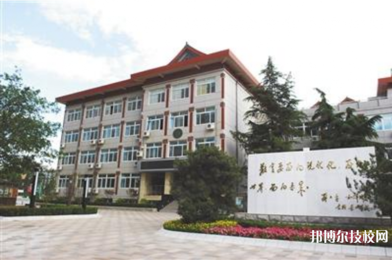 廣安市景山職業高中學校報名條件、招生要求、招生對象