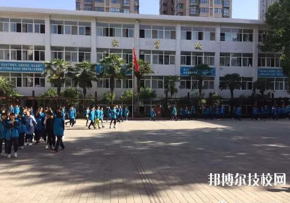 西安市機(jī)電職業(yè)技術(shù)學(xué)校2020年報(bào)名條件、招生要求、招生對(duì)象 