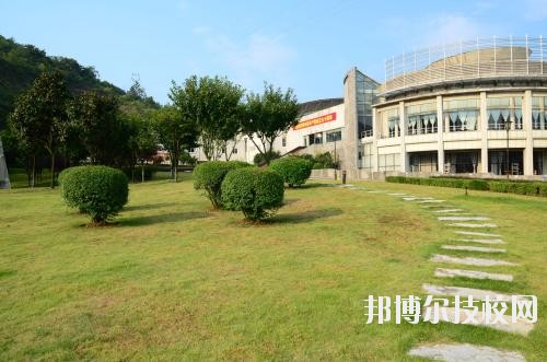 貴陽烏當中等職業學校2020年宿舍條件