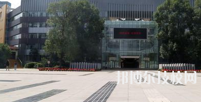 武威西牛職業(yè)技術(shù)學(xué)校2020年報(bào)名條件、招生要求、招生對象