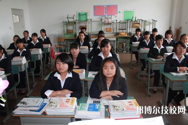 北川羌族自治縣七一職業中學2020年招生簡章