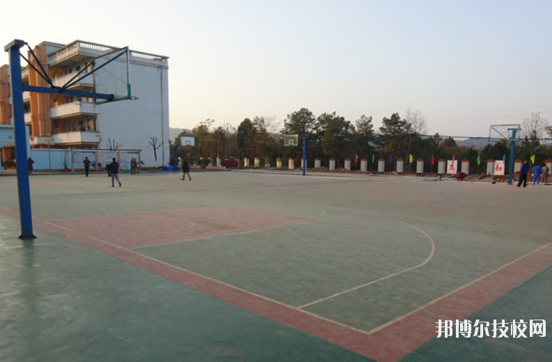 泰和中等專業(yè)學(xué)校2020年報(bào)名條件、招生要求、招生對(duì)象 