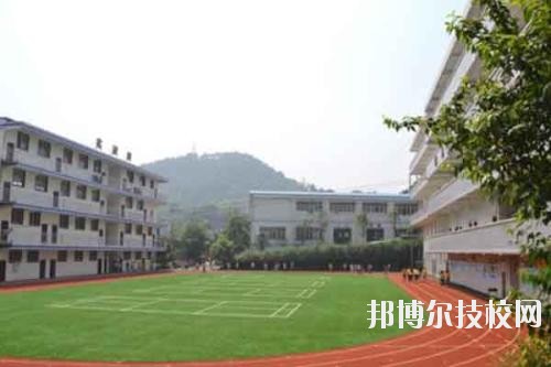 水城職業(yè)技術(shù)學(xué)校2020年報(bào)名條件、招生要求、招生對象