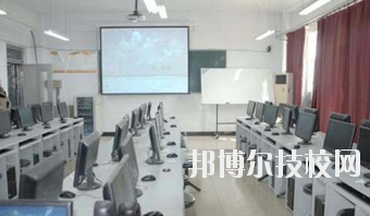 瓜州冶金中等專業(yè)學(xué)校2020年報(bào)名條件、招生要求、招生對(duì)象