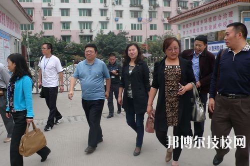 威遠縣泰來職業學校2020年招生辦聯系電話