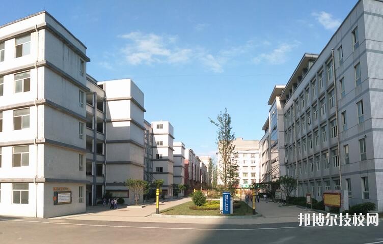 習水中等職業學校地址在哪里