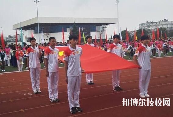 蘭溪職業(yè)中等專業(yè)學(xué)校2020年報名條件、招生要求、招生對象