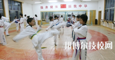 嘉峪關體育運動學校2020年報名條件、招生要求、招生對象