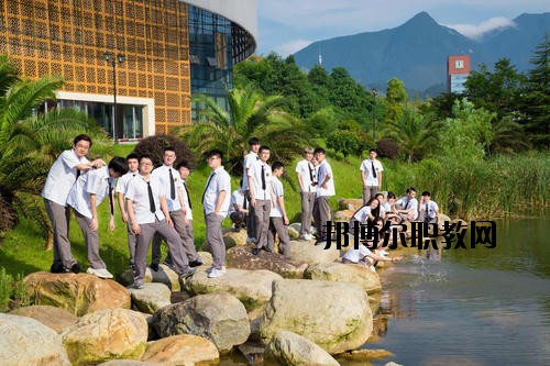 江西廬山旅游中等專業學校2020年報名條件、招生要求、招生對象