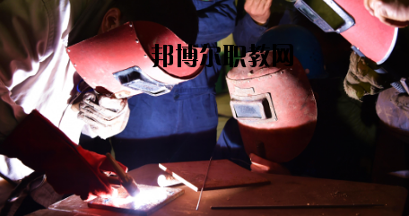 平涼亨通職業技術學校網站網址 
