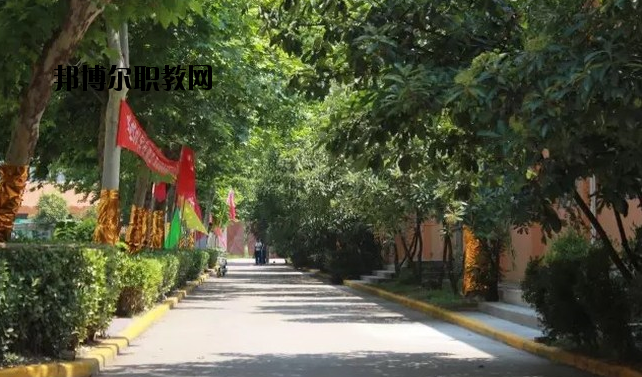 寶雞商貿交通職業學校網站網址
