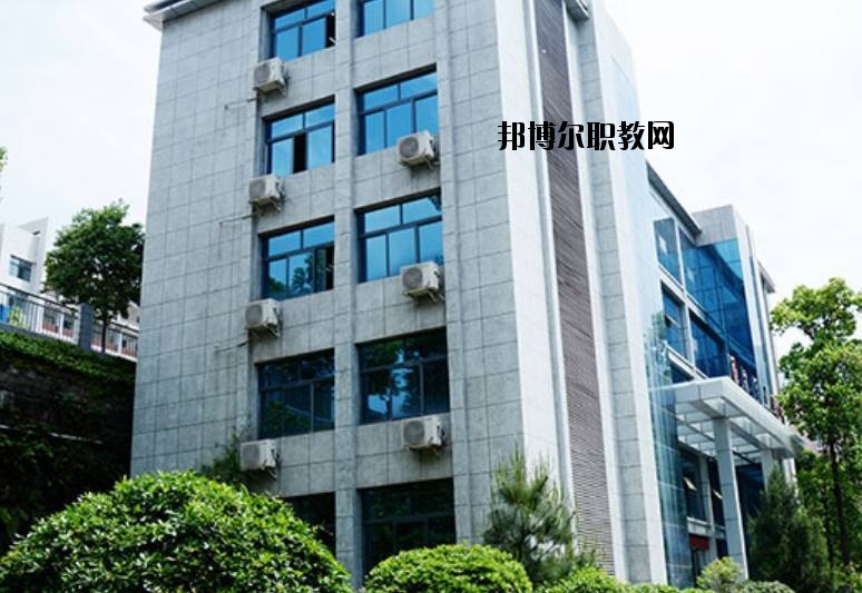 達州風華職業技術學校2020年招生簡章